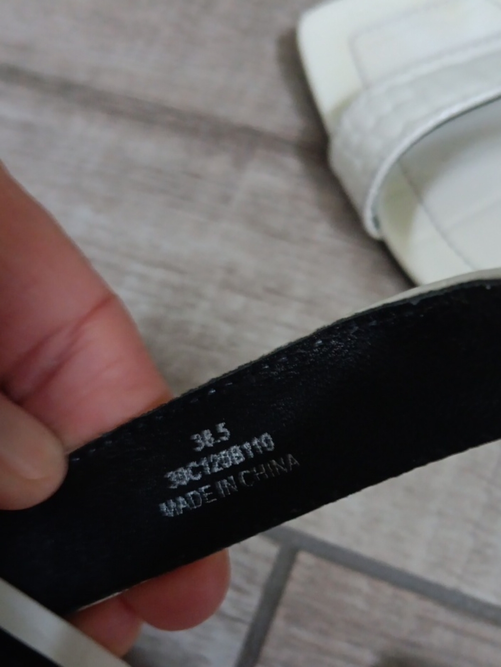 ALEXANDER WANG..BLOCK HEEL MULES..SIZE 38.5 - Picture 6 of 9